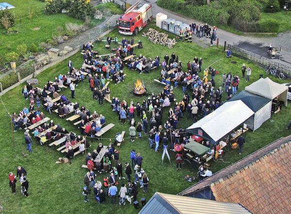 Drohnenaufnahme vom Festplatz.