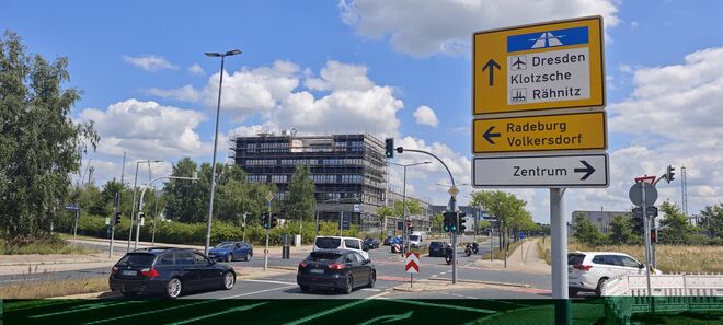 Kreuzung S96 (Radeburger Straße) / S81 (Saßnitzer Straße) Kreuzung S96 (Radeburger Straße) / S81 (Saßnitzer Straße)