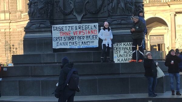 Gesetze & Regeln ohne Verstand - erst stirbt der Bauer, dann das Land.