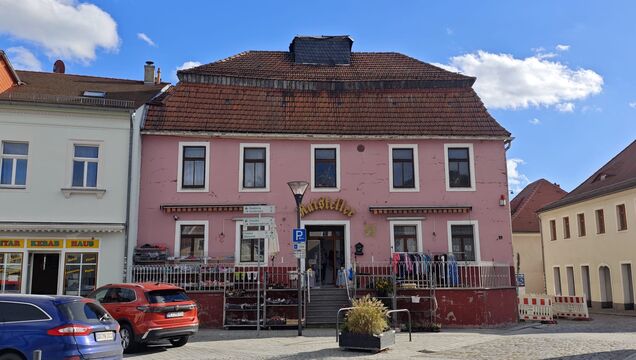 Der Ratskeller war mal ein Wahrzeichen der Stadt, 