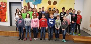 Die Gruppe der musizierenden Kinder