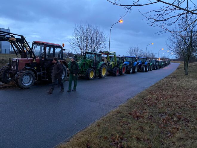 Landwirte im Gewerbegebiet Radeburg