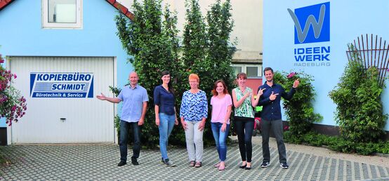 Die zukünftige Mannschaft: v.l. Manuel Schmidt, Saskia Härtwig, Simone Richter, Maria Hausmann, Stephanie Schmidt und Geschäftsführer Stefan Graf.