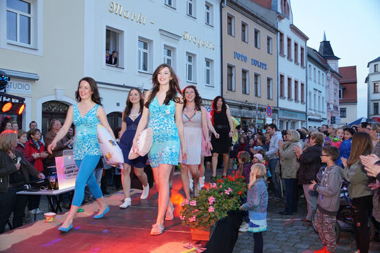 Modenschau am Wäscheeck
