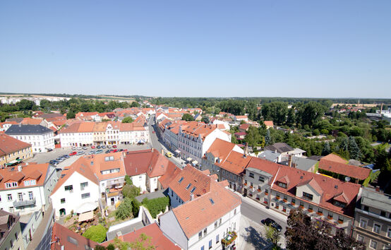 Blick vom Kirchturm auf die Radeburger Altstadt