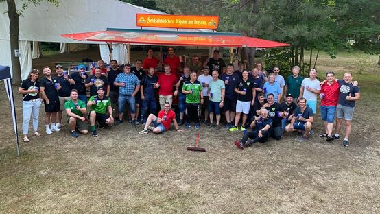 Eine starke Gemeinschaft: Berbisdorfer SV, FFw Berbisdorf und Jugendclub Berbisdorf organisierten gemeinsam das große Fest.