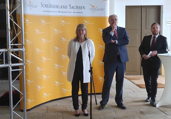 Im Bild v.l. Dominique Fliegler, Dr. Christian Striefler und Sebastian Hecht 