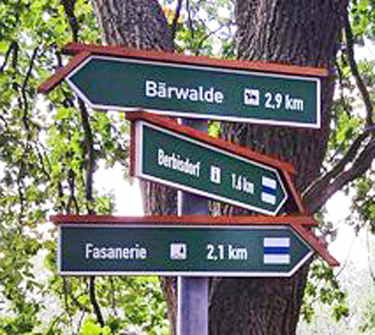 Schild am Frauenteich bei Berbisdorf Schild am Frauenteich bei Berbisdorf